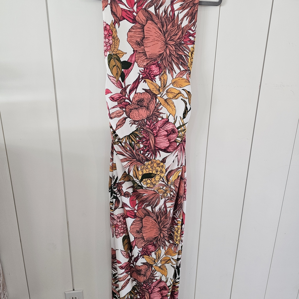 Express Vibrant Floral Dress